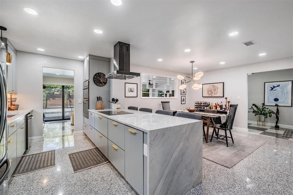 For Sale: $725,000 (3 beds, 2 baths, 2206 Square Feet)