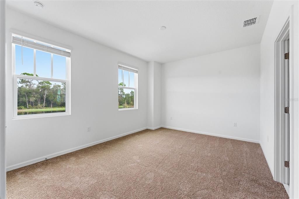 En Renta: $4,100 (3 camas, 2 baños, 1628 Pies cuadrados)