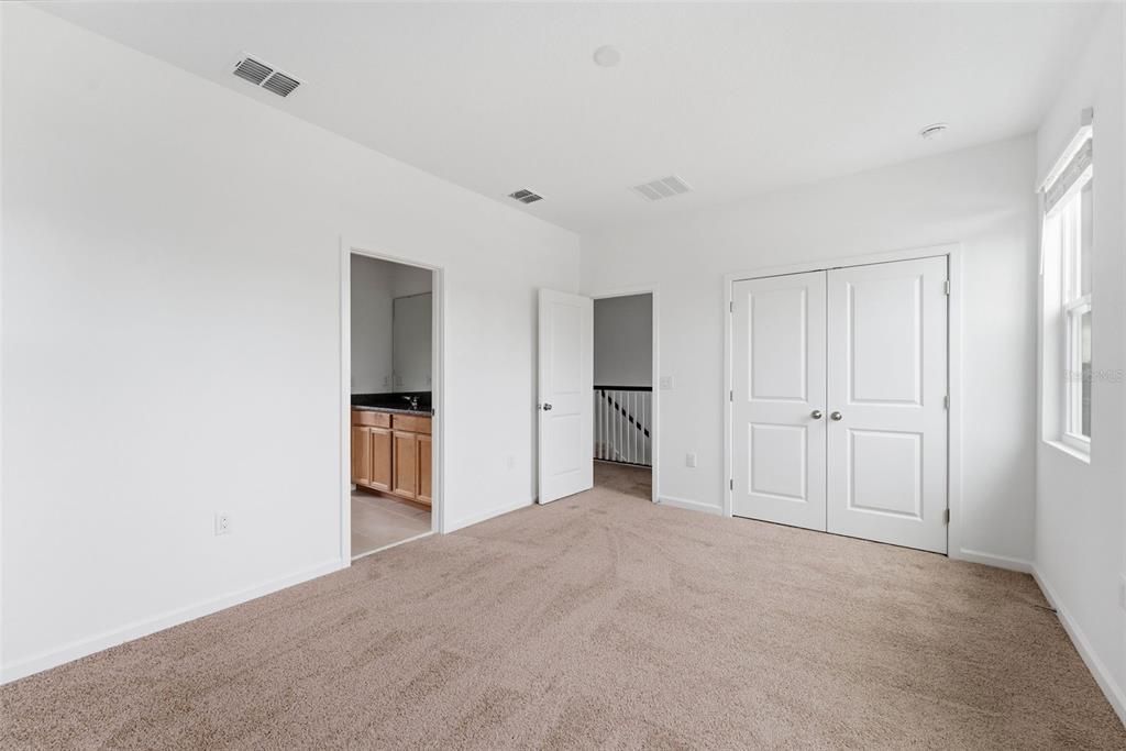 En Renta: $4,100 (3 camas, 2 baños, 1628 Pies cuadrados)