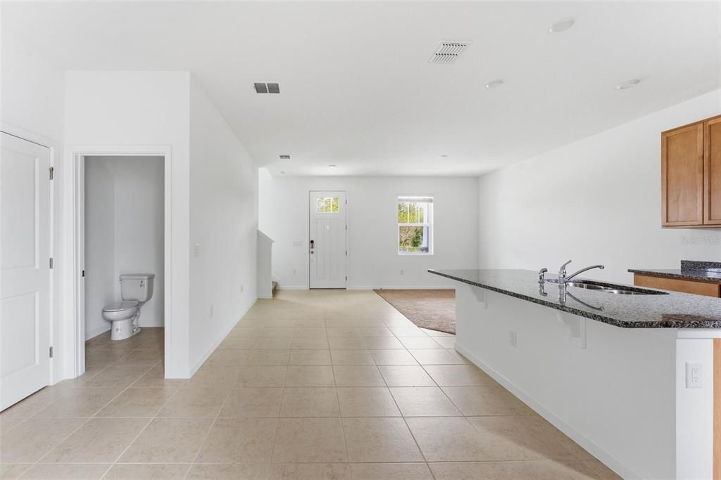 En Renta: $4,100 (3 camas, 2 baños, 1628 Pies cuadrados)