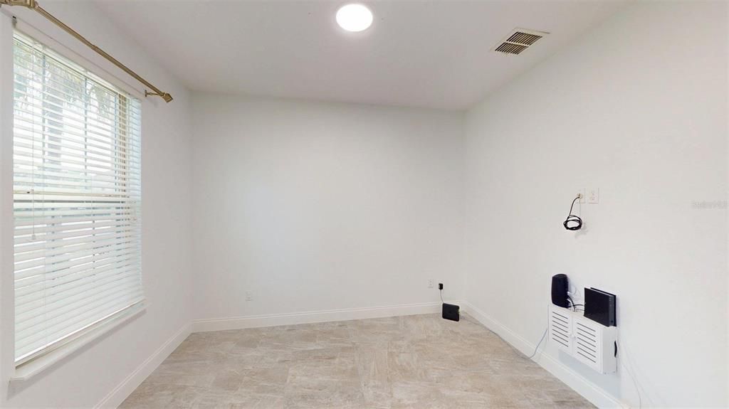 For Rent: $6,500 (6 beds, 5 baths, 5019 Square Feet)