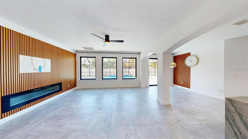 For Rent: $6,500 (6 beds, 5 baths, 5019 Square Feet)