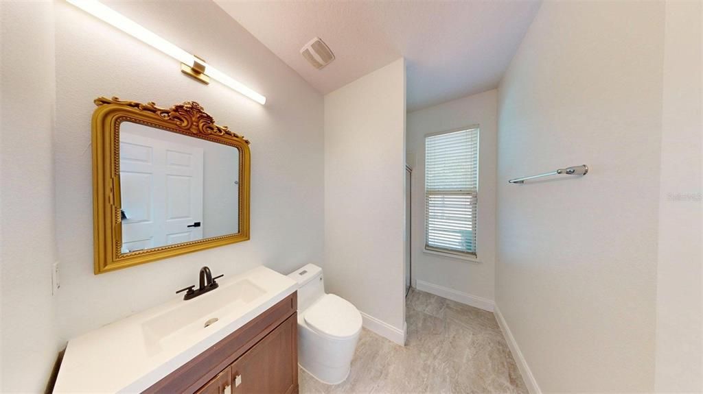 For Rent: $6,500 (6 beds, 5 baths, 5019 Square Feet)