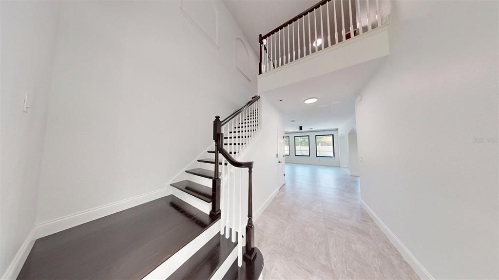 For Rent: $6,500 (6 beds, 5 baths, 5019 Square Feet)