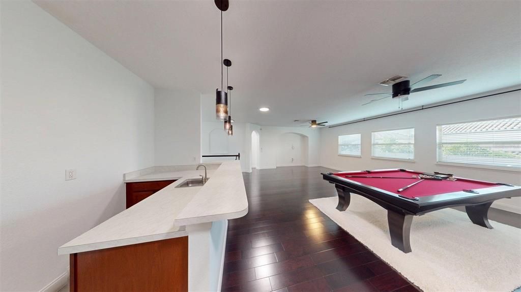 For Rent: $6,500 (6 beds, 5 baths, 5019 Square Feet)