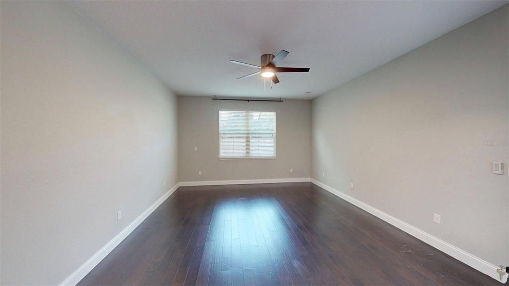 For Rent: $6,500 (6 beds, 5 baths, 5019 Square Feet)