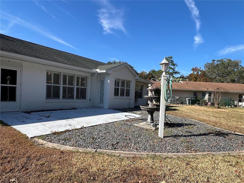 For Rent: $1,600 (2 beds, 2 baths, 1345 Square Feet)