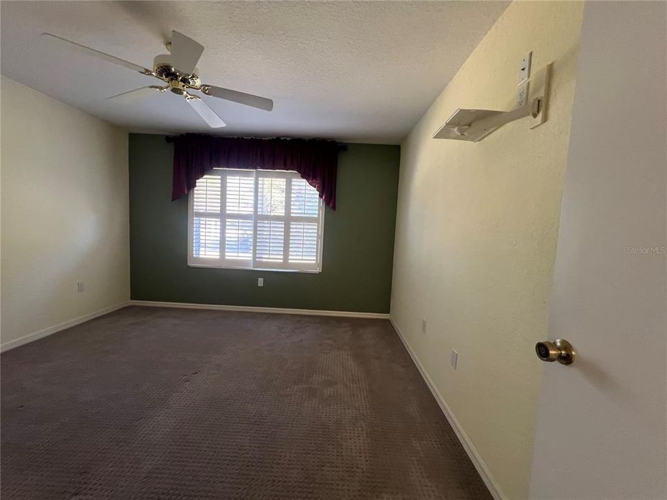 For Rent: $1,600 (2 beds, 2 baths, 1345 Square Feet)