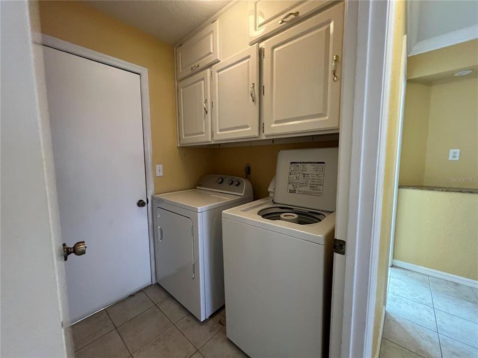 For Rent: $1,600 (2 beds, 2 baths, 1345 Square Feet)