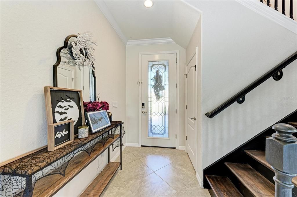 Под контрактом: $829,000 (6 спален, 4 ванн, 3899 Квадратных фут)