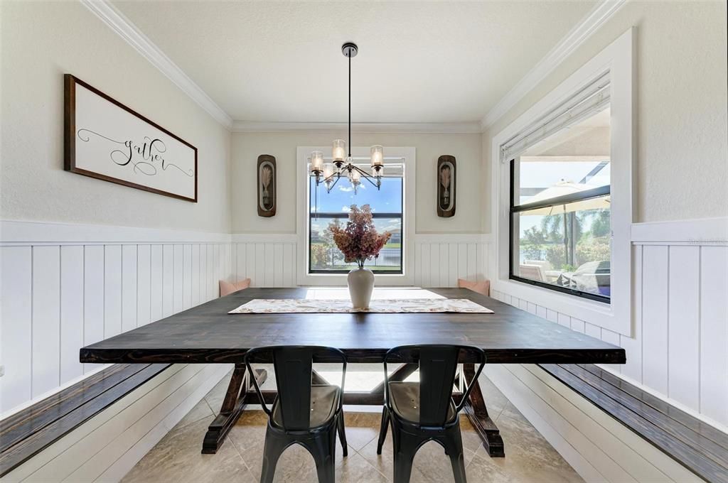 Под контрактом: $829,000 (6 спален, 4 ванн, 3899 Квадратных фут)