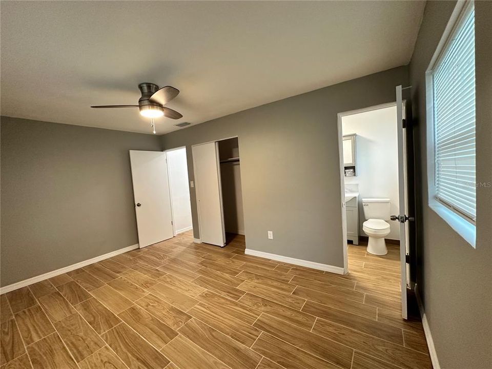 For Rent: $2,700 (3 beds, 2 baths, 1001 Square Feet)