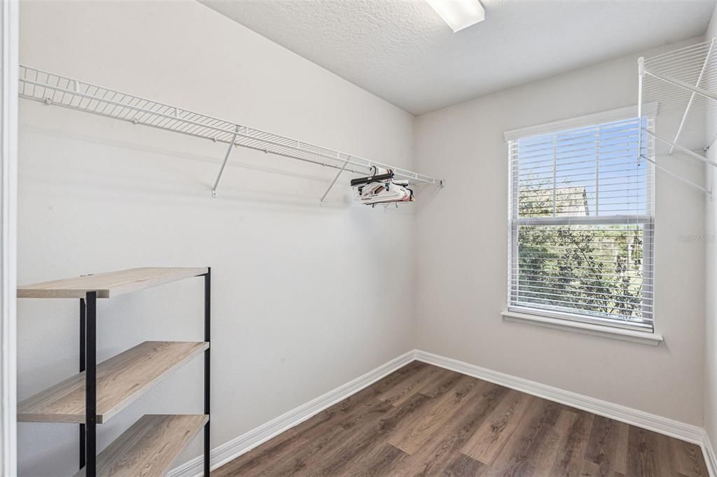 待售: $399,900 (3 贝兹, 3 浴室, 2269 平方英尺)