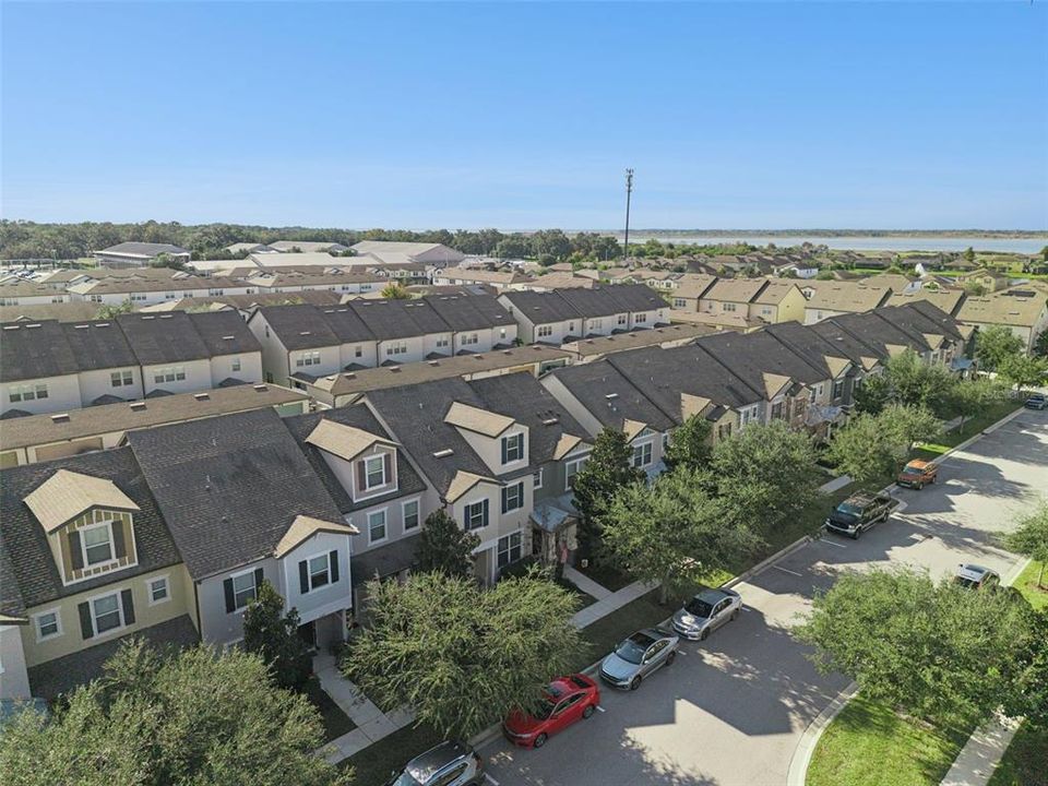 待售: $399,900 (3 贝兹, 3 浴室, 2269 平方英尺)