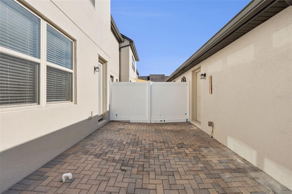 待售: $399,900 (3 贝兹, 3 浴室, 2269 平方英尺)