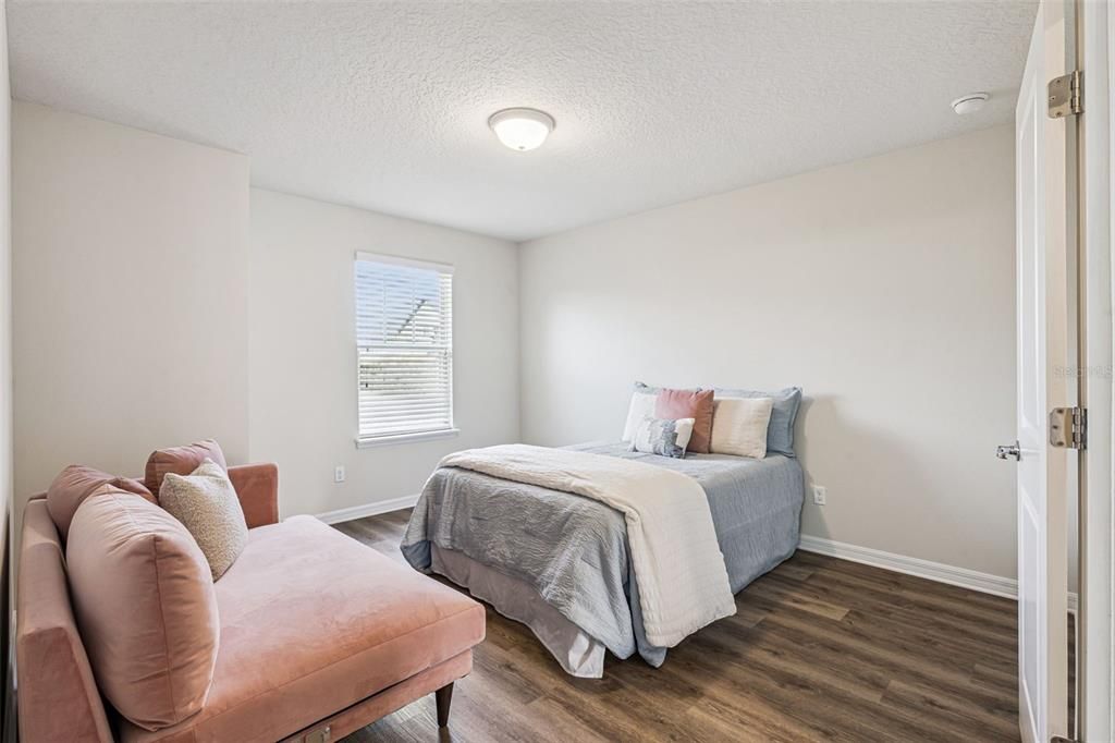 待售: $399,900 (3 贝兹, 3 浴室, 2269 平方英尺)