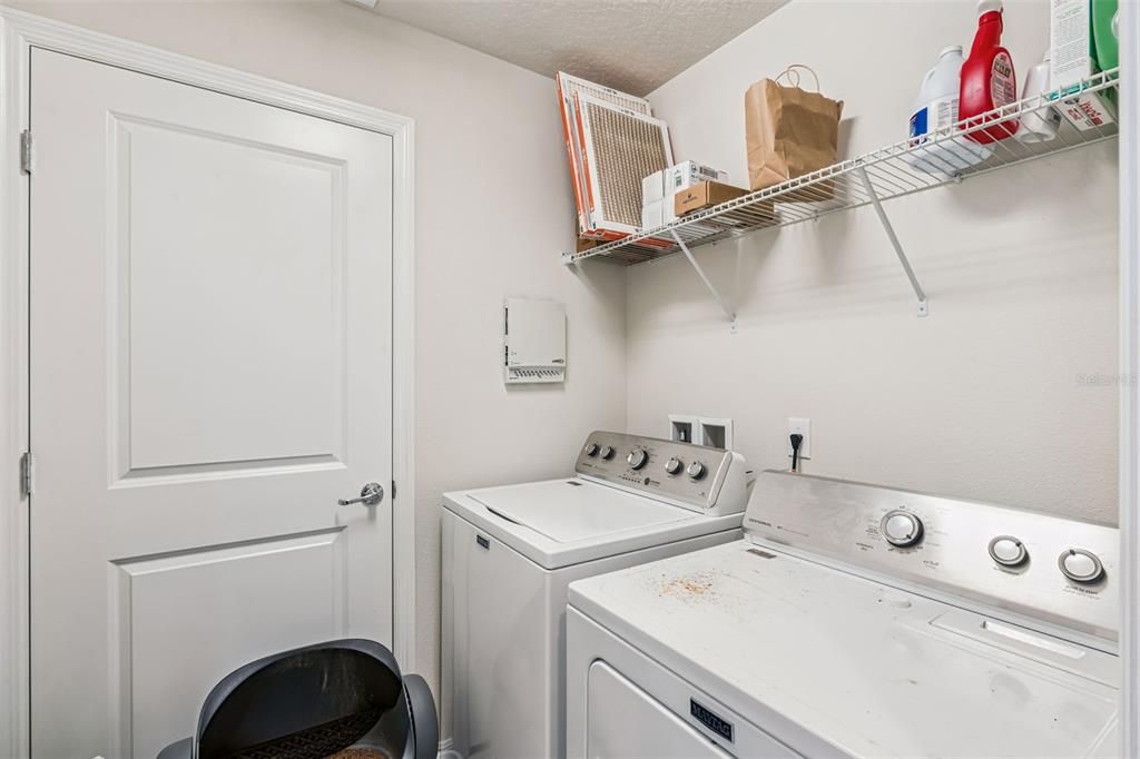 待售: $399,900 (3 贝兹, 3 浴室, 2269 平方英尺)