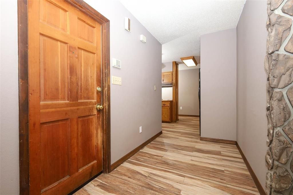 For Sale: $567,000 (3 beds, 2 baths, 2116 Square Feet)