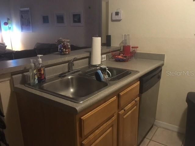 出租: $1,395 (1 贝兹, 1 浴室, 558 平方英尺)