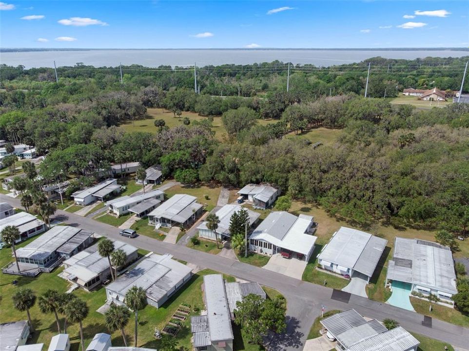 待售: $119,900 (2 贝兹, 2 浴室, 960 平方英尺)