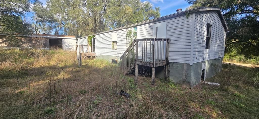 For Sale: $49,500 (3 beds, 2 baths, 1344 Square Feet)