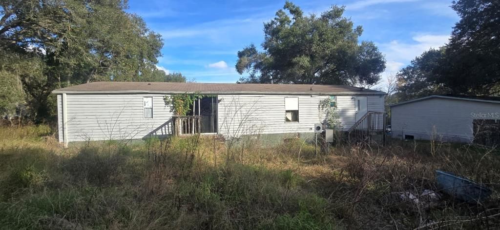 For Sale: $49,500 (3 beds, 2 baths, 1344 Square Feet)