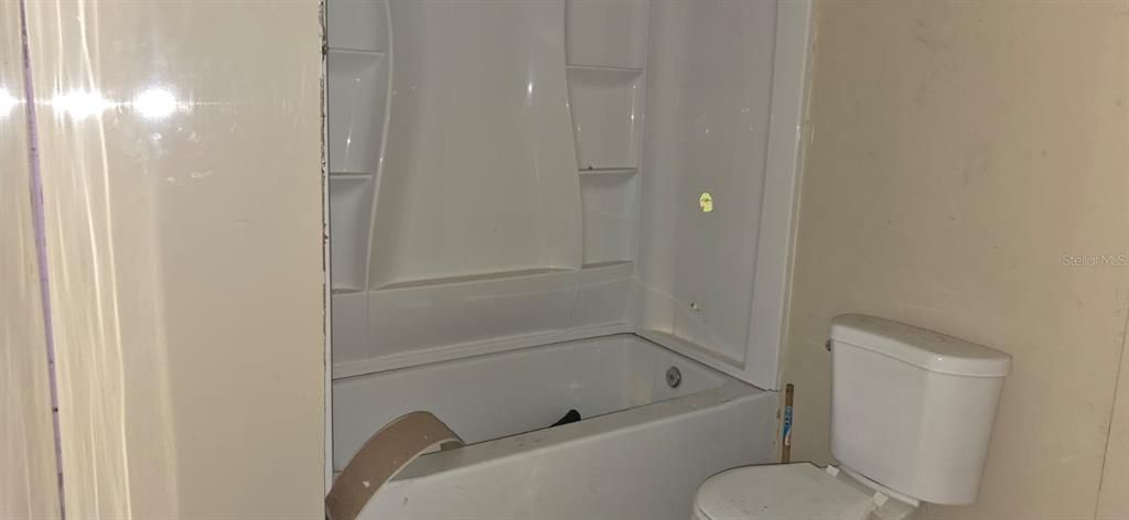 For Sale: $49,500 (3 beds, 2 baths, 1344 Square Feet)