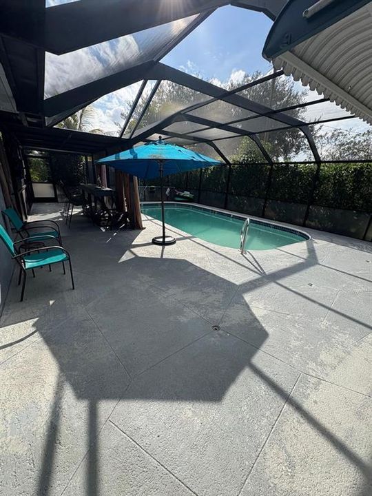 En Venta: $480,000 (3 camas, 2 baños, 1970 Pies cuadrados)