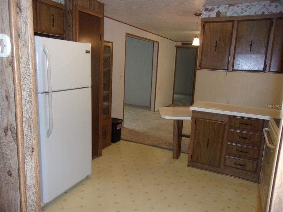 待售: $150,000 (3 贝兹, 2 浴室, 1302 平方英尺)