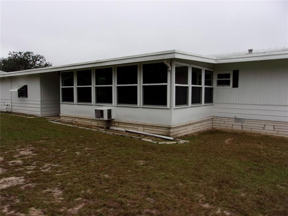 待售: $150,000 (3 贝兹, 2 浴室, 1302 平方英尺)