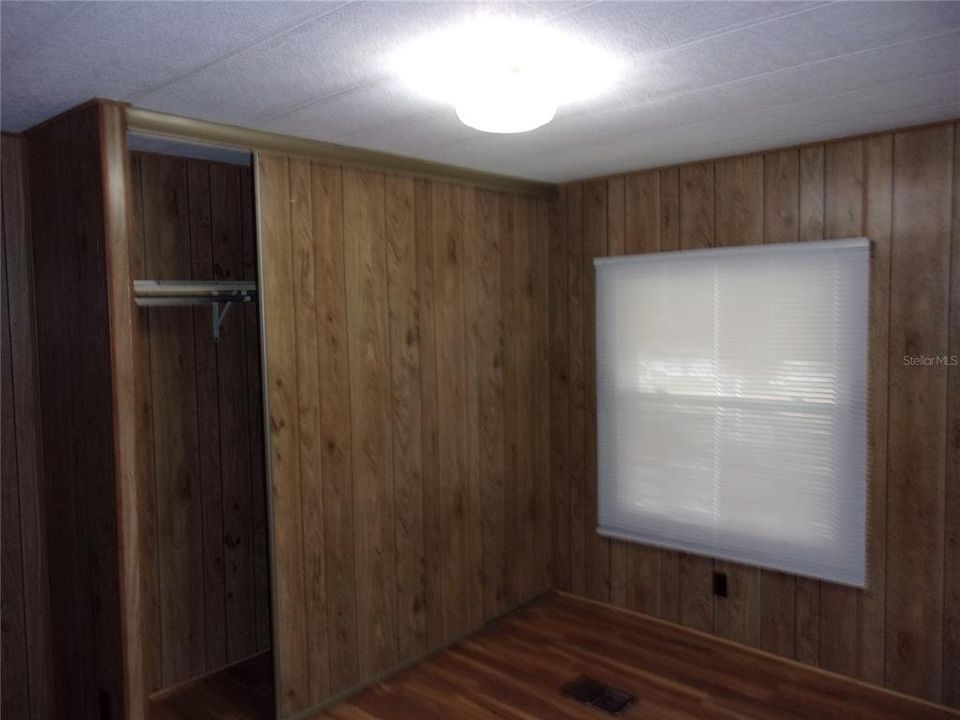 待售: $150,000 (3 贝兹, 2 浴室, 1302 平方英尺)