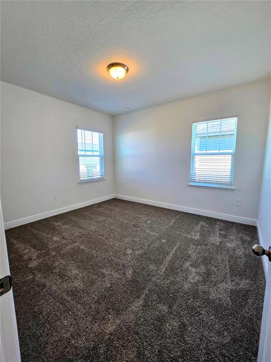 В аренду: $3,000 (4 спален, 2 ванн, 2082 Квадратных фут)