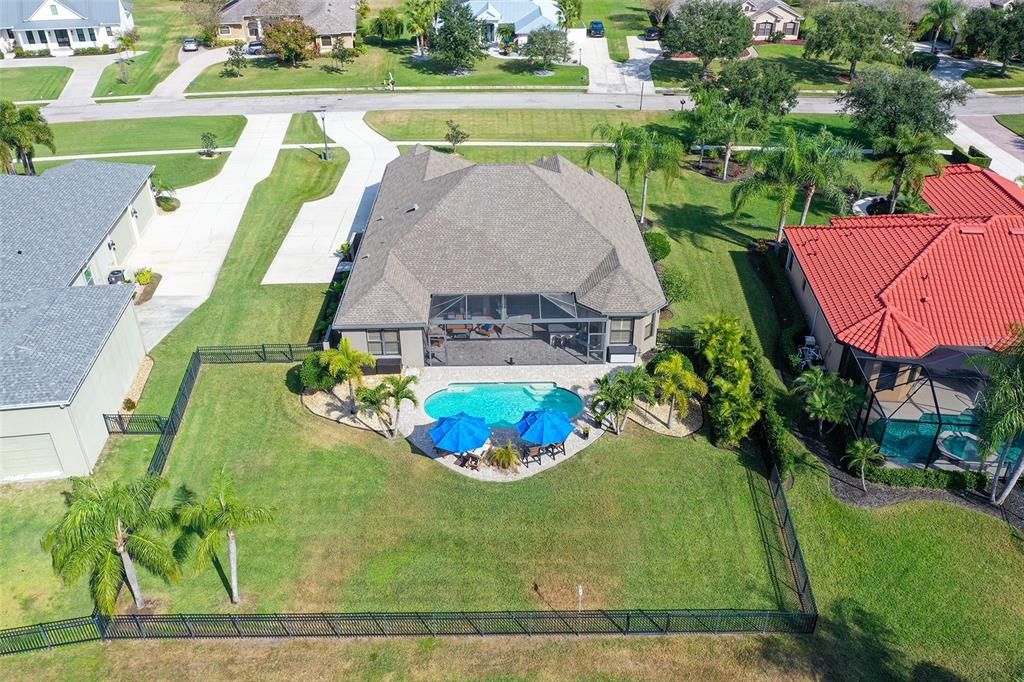 На продажу: $875,000 (4 спален, 2 ванн, 2565 Квадратных фут)