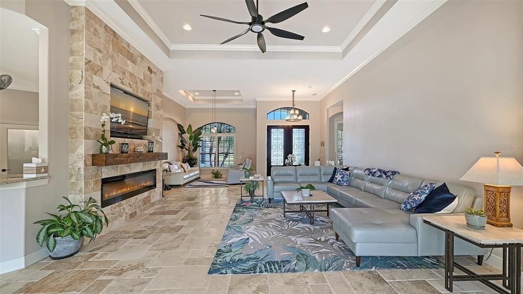 На продажу: $875,000 (4 спален, 2 ванн, 2565 Квадратных фут)