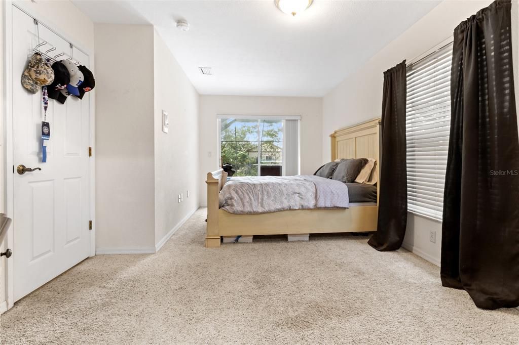 For Sale: $485,000 (4 beds, 2 baths, 2379 Square Feet)