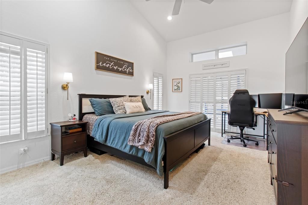 For Sale: $485,000 (4 beds, 2 baths, 2379 Square Feet)