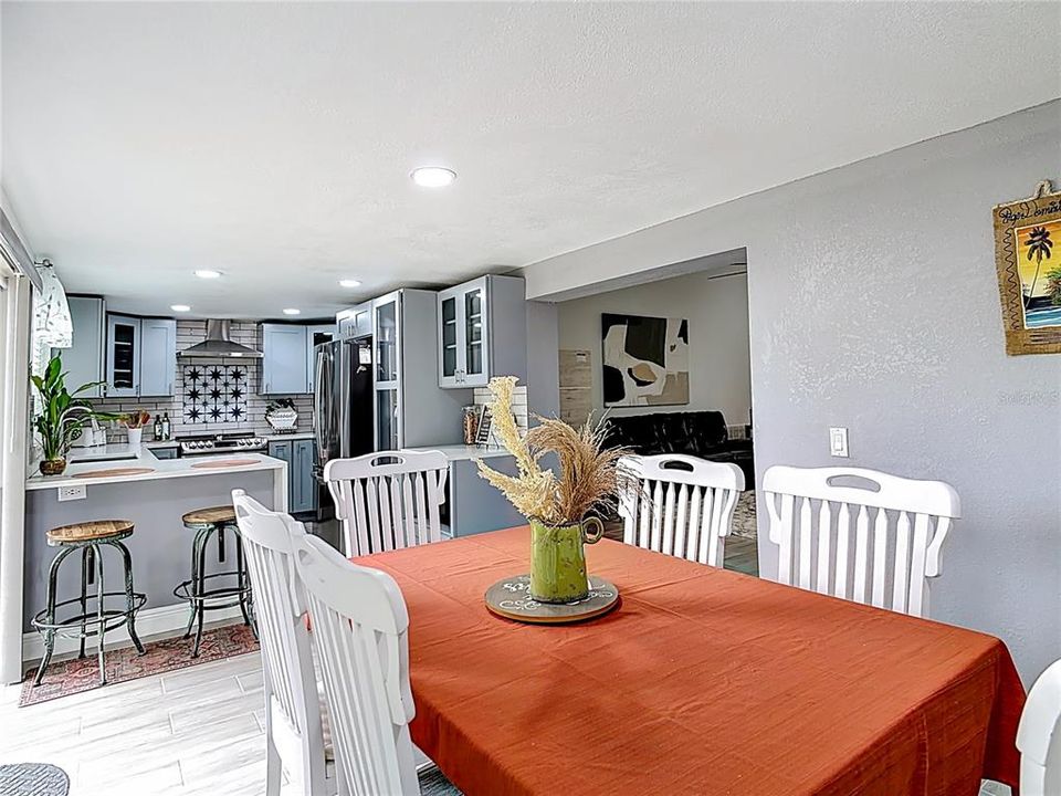 For Sale: $339,999 (3 beds, 2 baths, 1509 Square Feet)