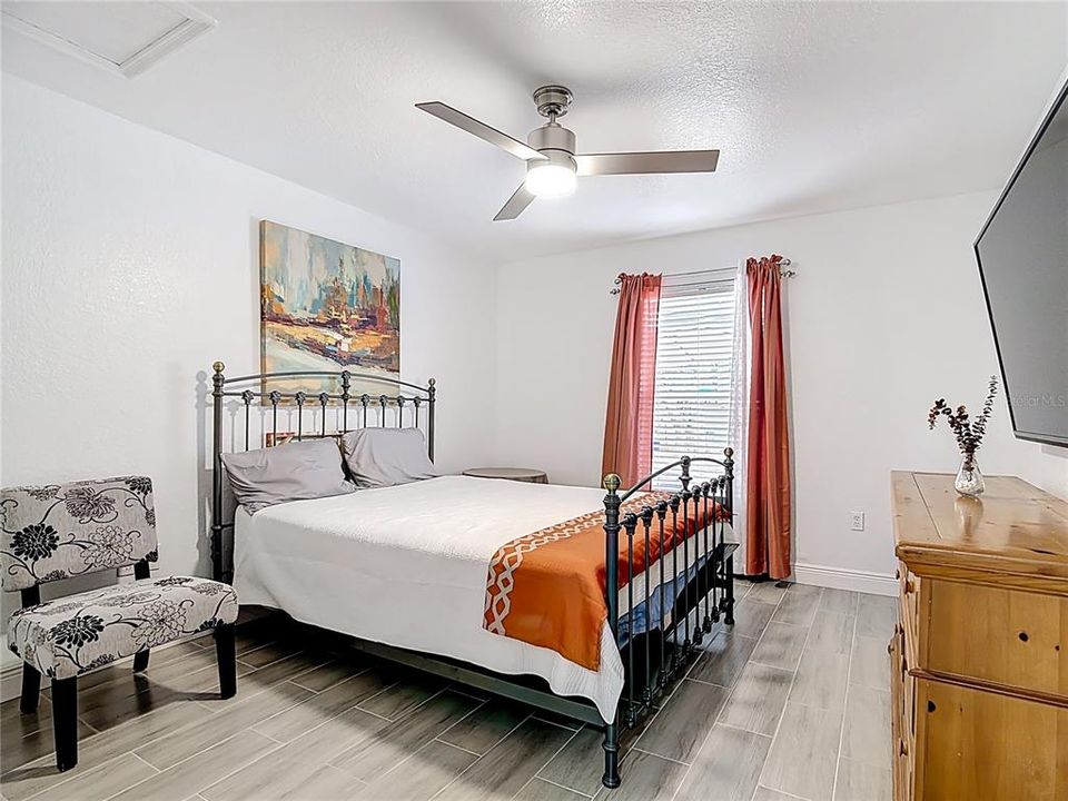 For Sale: $339,999 (3 beds, 2 baths, 1509 Square Feet)