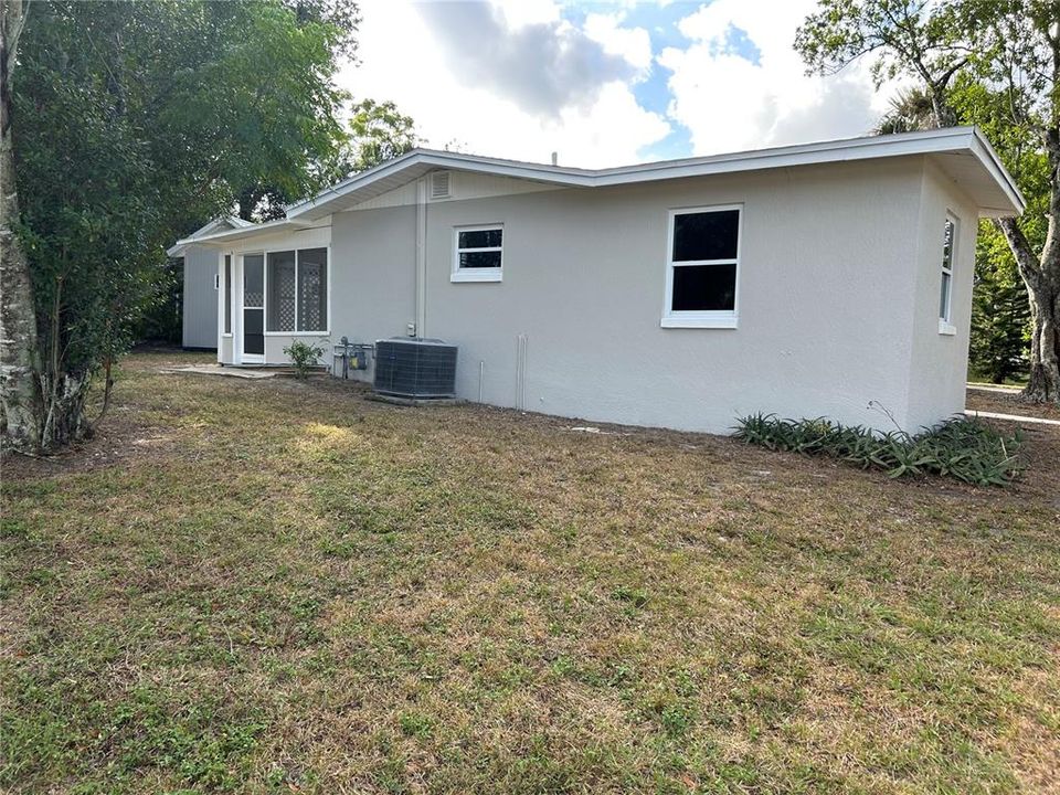 En Venta: $229,900 (2 camas, 1 baños, 844 Pies cuadrados)