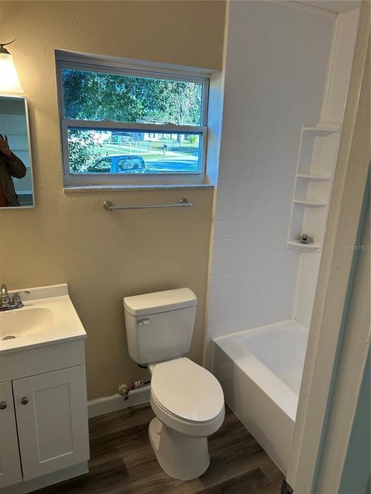 En Venta: $229,900 (2 camas, 1 baños, 844 Pies cuadrados)