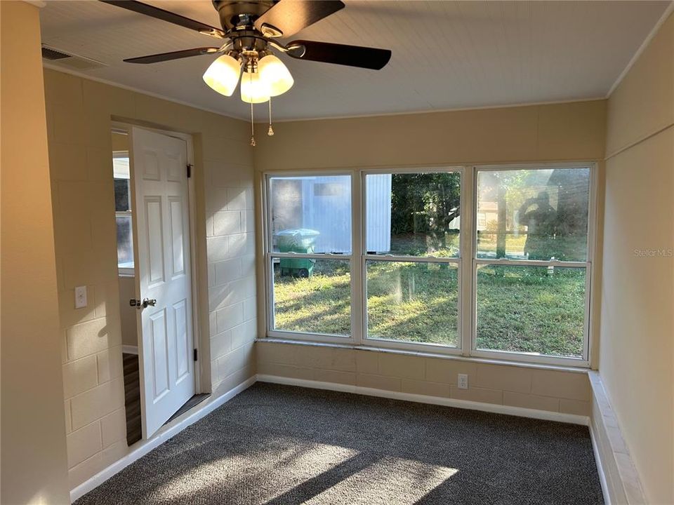 En Venta: $229,900 (2 camas, 1 baños, 844 Pies cuadrados)