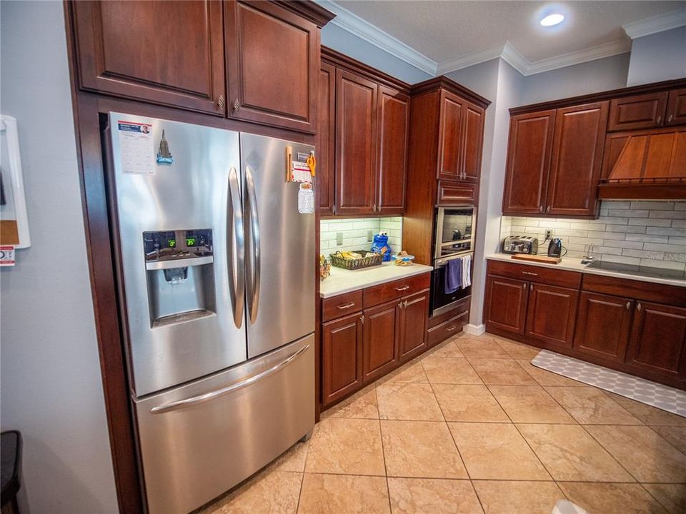 En Venta: $479,900 (3 camas, 3 baños, 3137 Pies cuadrados)