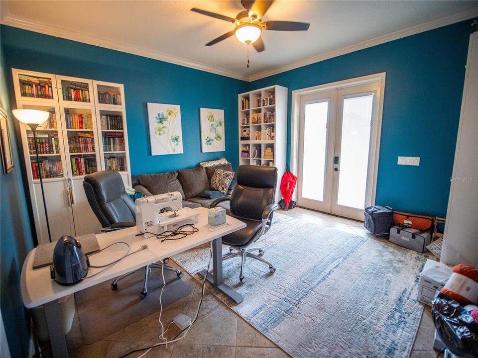 En Venta: $479,900 (3 camas, 3 baños, 3137 Pies cuadrados)