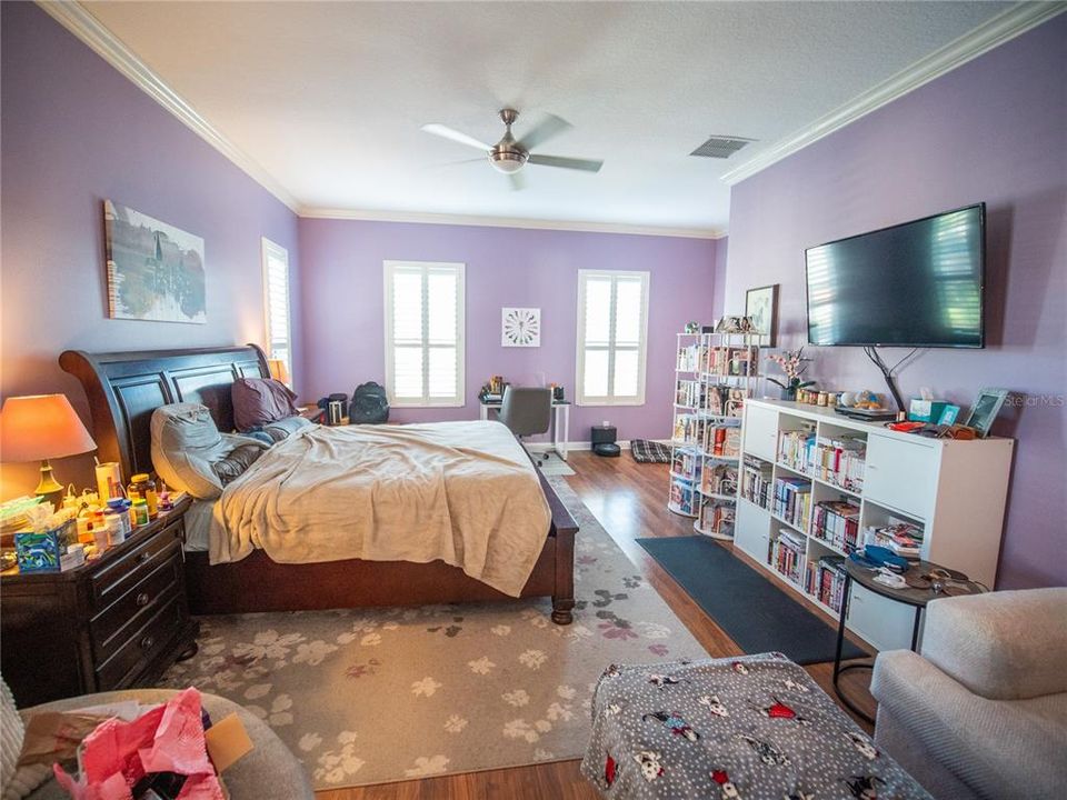 En Venta: $479,900 (3 camas, 3 baños, 3137 Pies cuadrados)