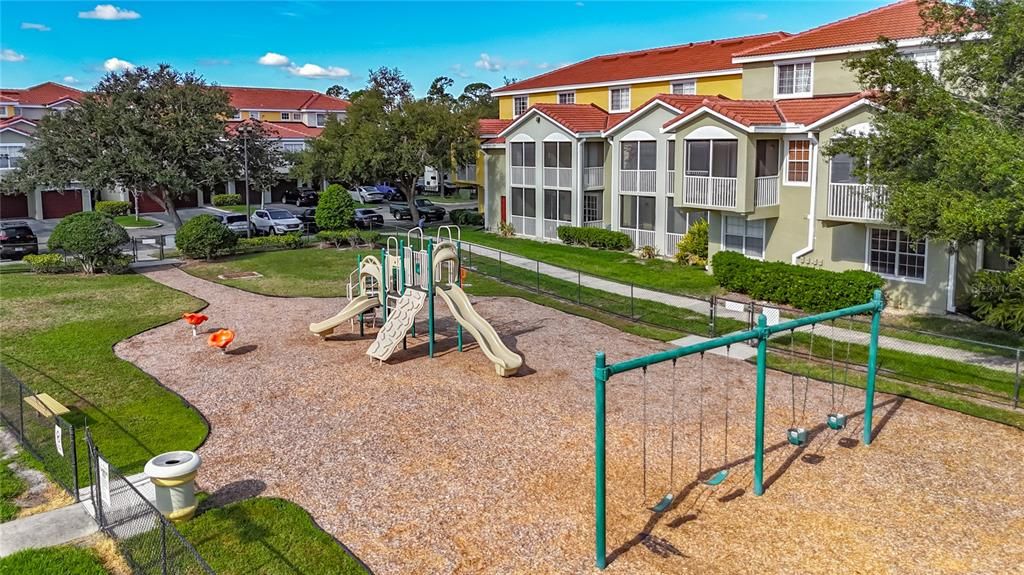 En Venta: $228,000 (2 camas, 2 baños, 1246 Pies cuadrados)