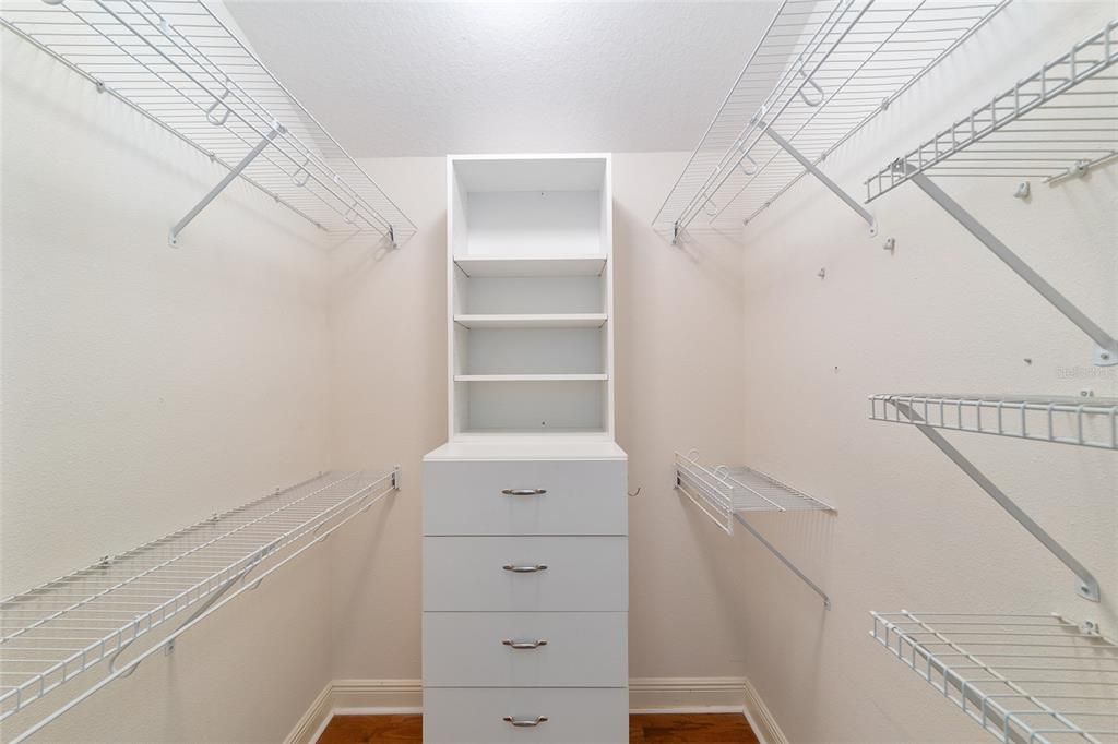 На продажу: $759,000 (3 спален, 2 ванн, 1899 Квадратных фут)