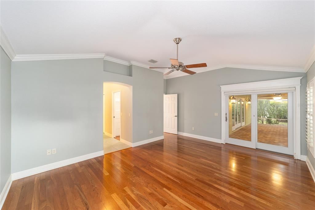 На продажу: $759,000 (3 спален, 2 ванн, 1899 Квадратных фут)