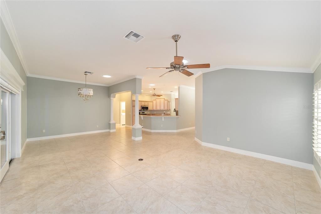 На продажу: $759,000 (3 спален, 2 ванн, 1899 Квадратных фут)