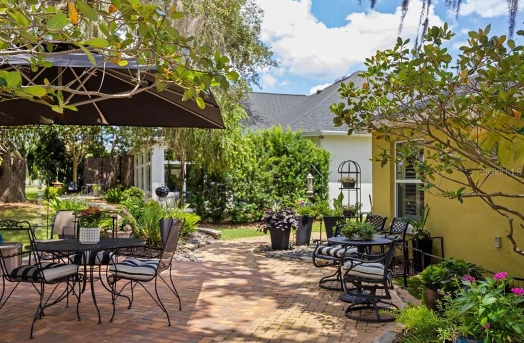 На продажу: $759,000 (3 спален, 2 ванн, 1899 Квадратных фут)