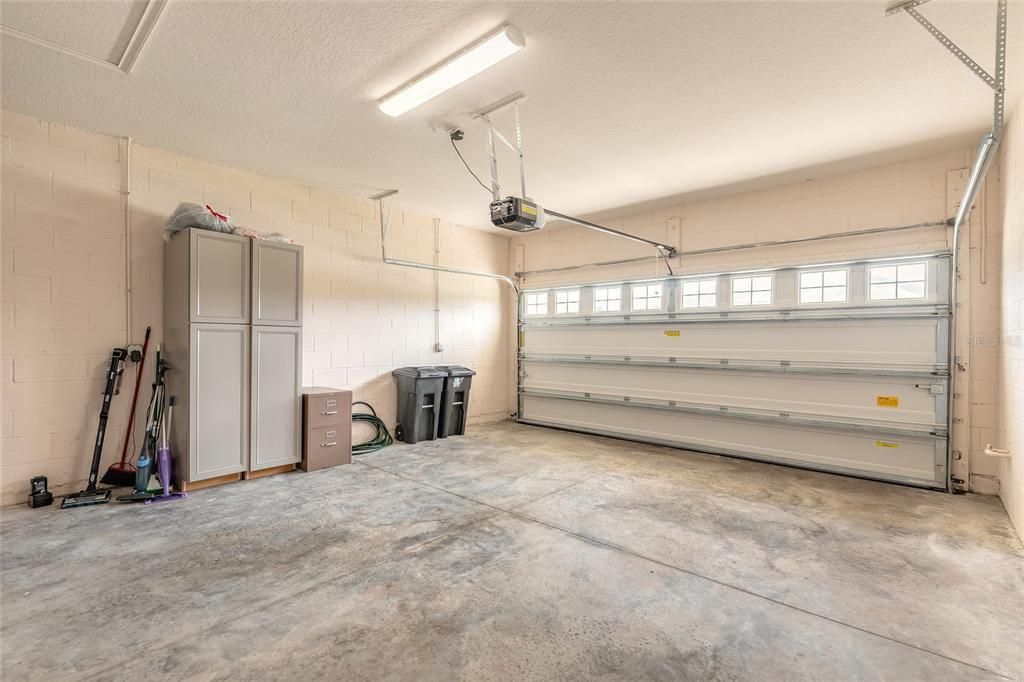 На продажу: $349,000 (2 спален, 2 ванн, 1593 Квадратных фут)